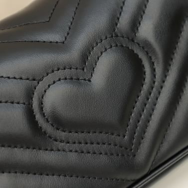 GG Marmont Gucci 476433