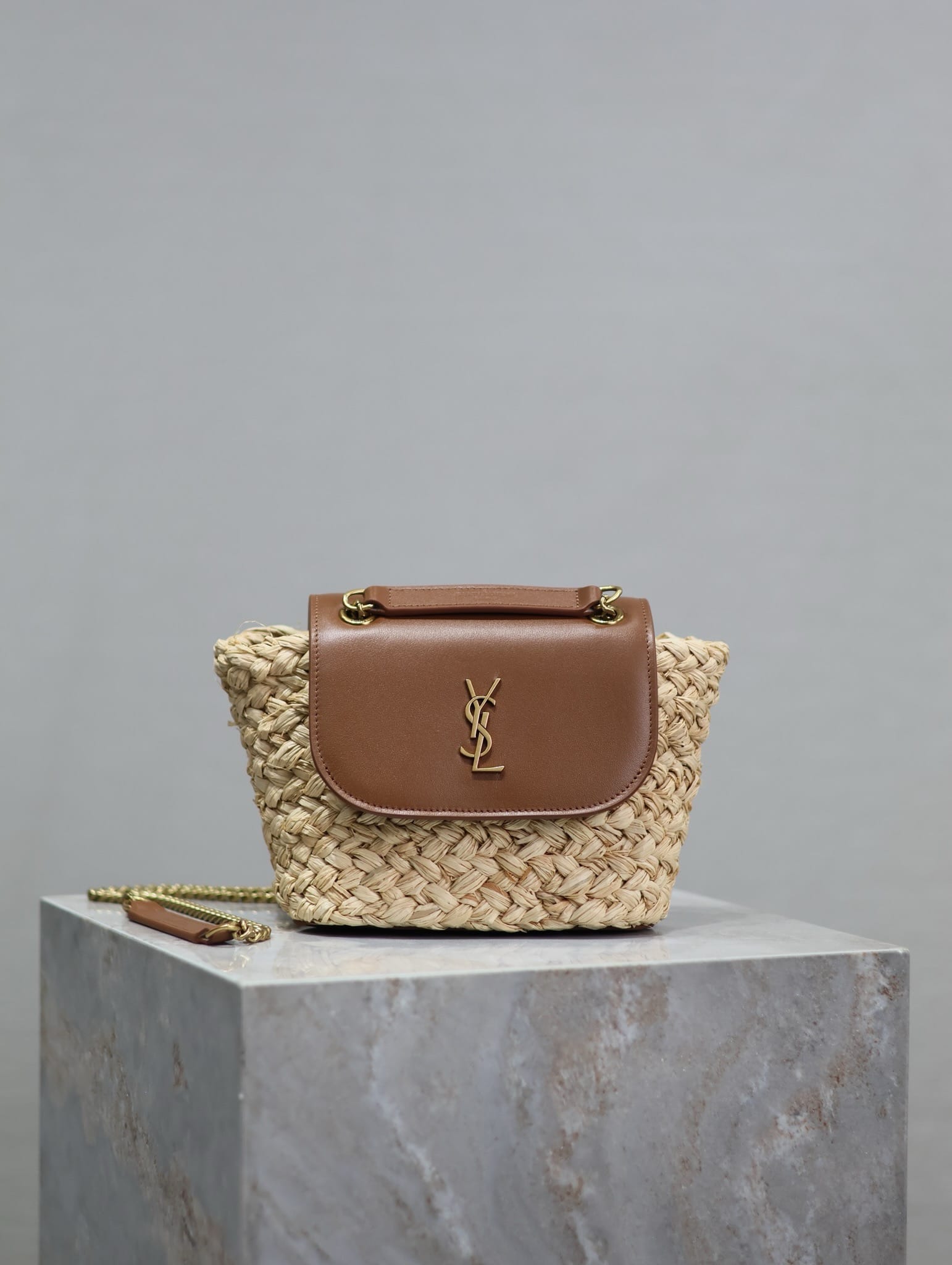 Mini Manon in raffia Saint Laurent 774269