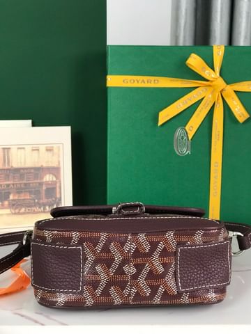 Grand Bleu PM Goyard 20128.4