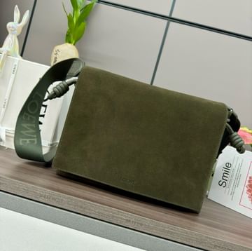 Flamenco Loewe 62404