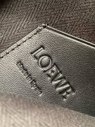 Vertical T Pocket Loewe 11039