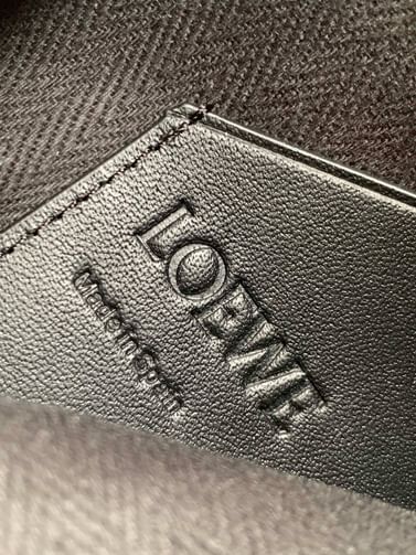 Vertical T Pocket Loewe 11039