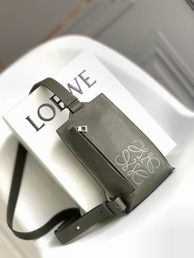 Vertical T Pocket Loewe 11039.1