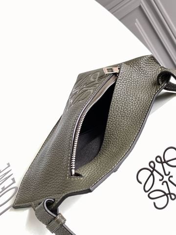 Vertical T Pocket Loewe 11039.1