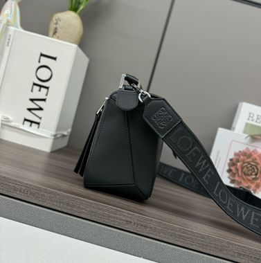 Puzzle Loewe 262305.1