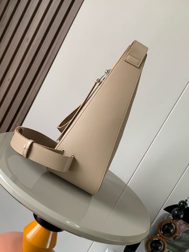 Anton Sling Loewe 9052.1