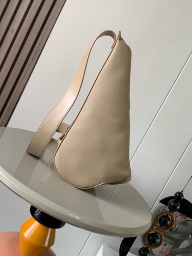 Anton Sling Loewe 9052.1