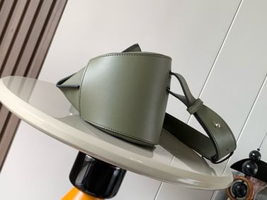 Anton Sling Loewe 9052.4