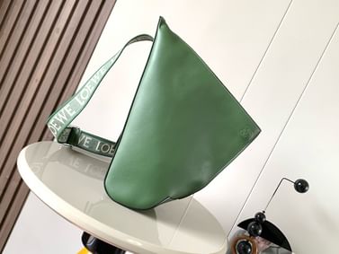 Anton Sling Loewe 9052.07