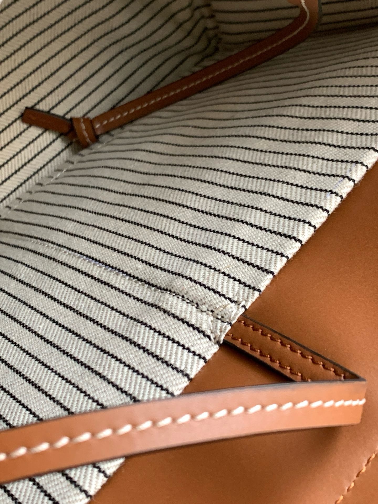 Cushion tote bag Loewe 61920.1