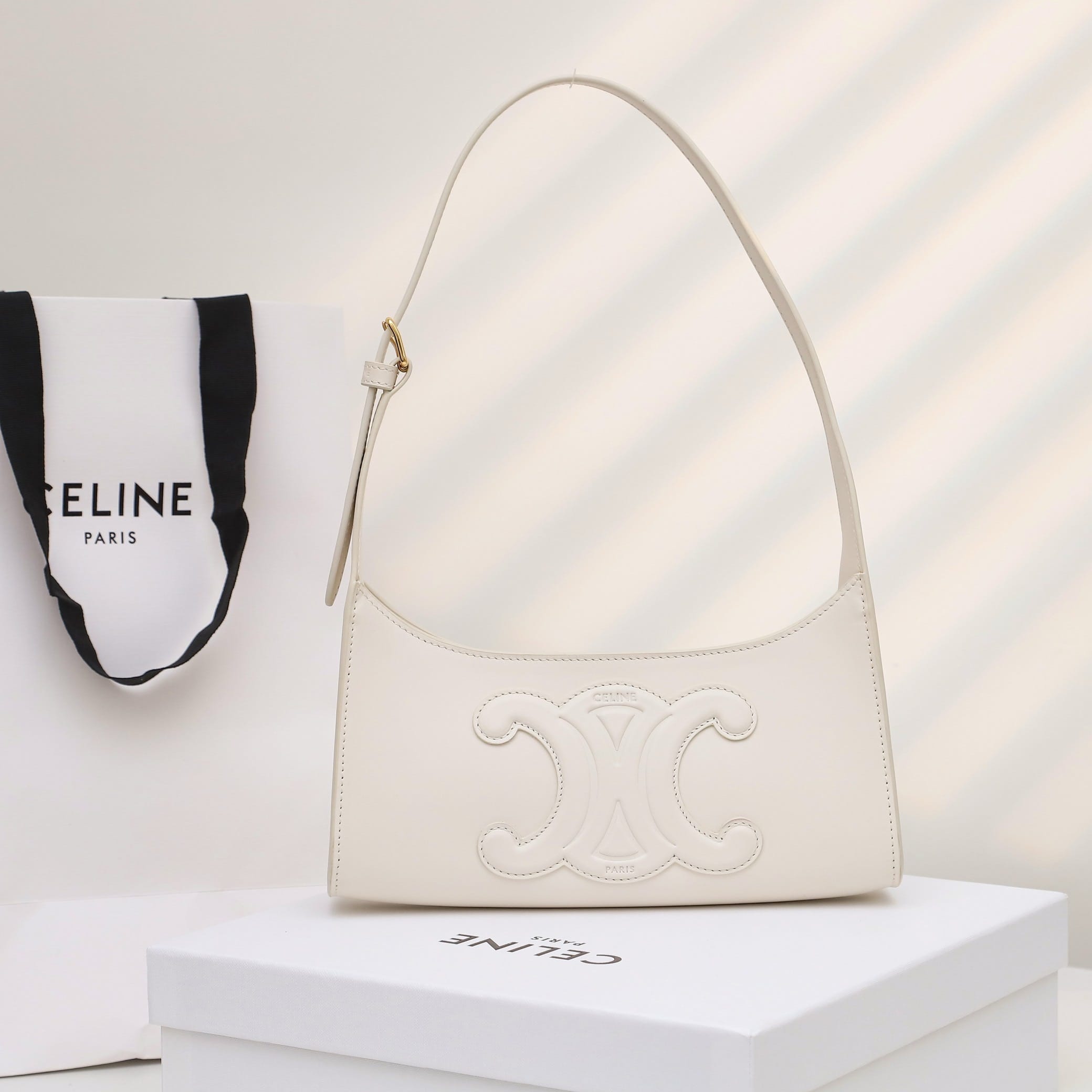 Cuir Triomphe Celine 198153.1