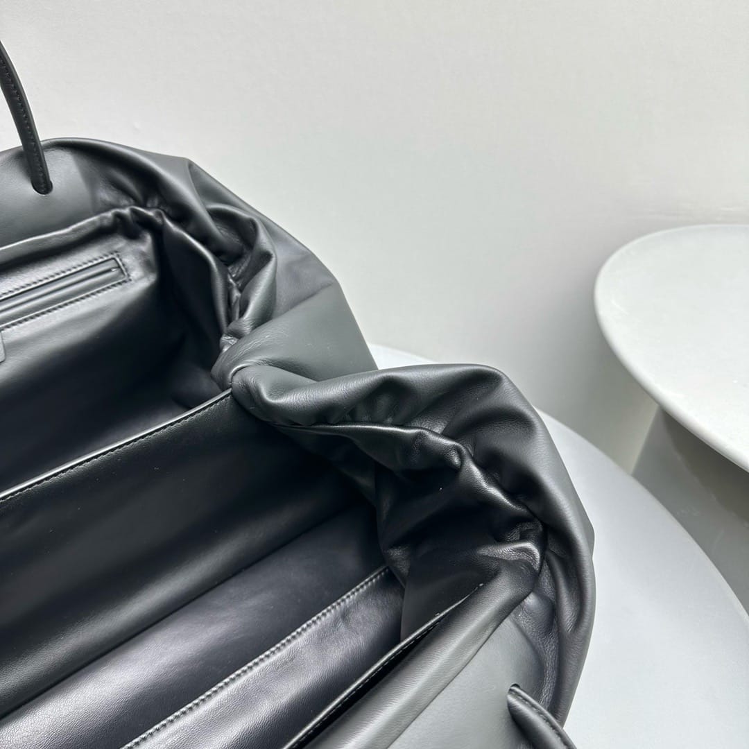 Elio Bourse The Row E688148