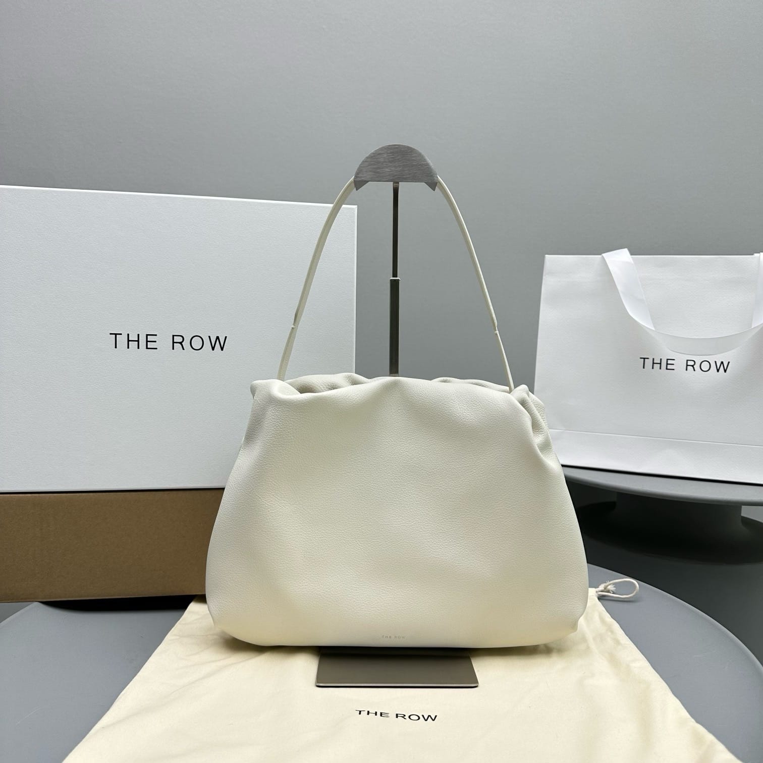 Leather Bourse Shoulder Bag The Row E68898