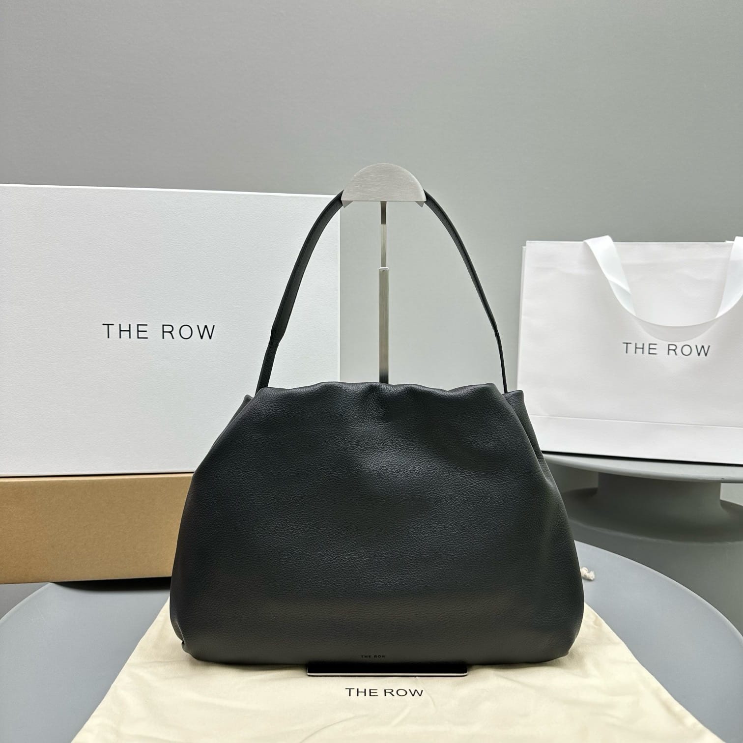 Leather Bourse Shoulder Bag The Row E68898.1