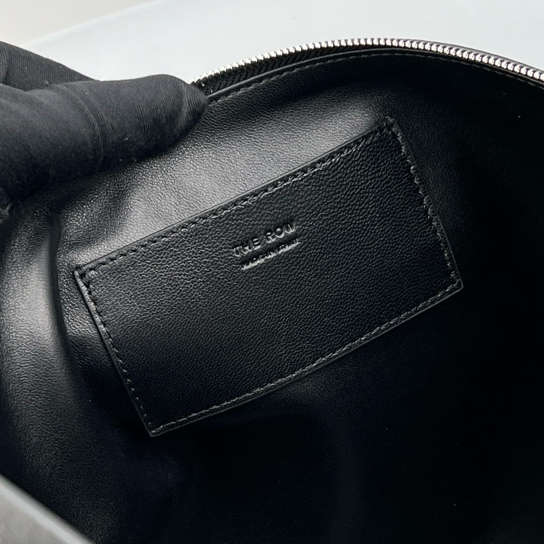 Emy Leather Shoulder Bag The Row E68878