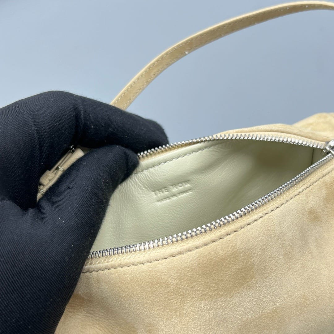 90's Bag The Row E68865.7