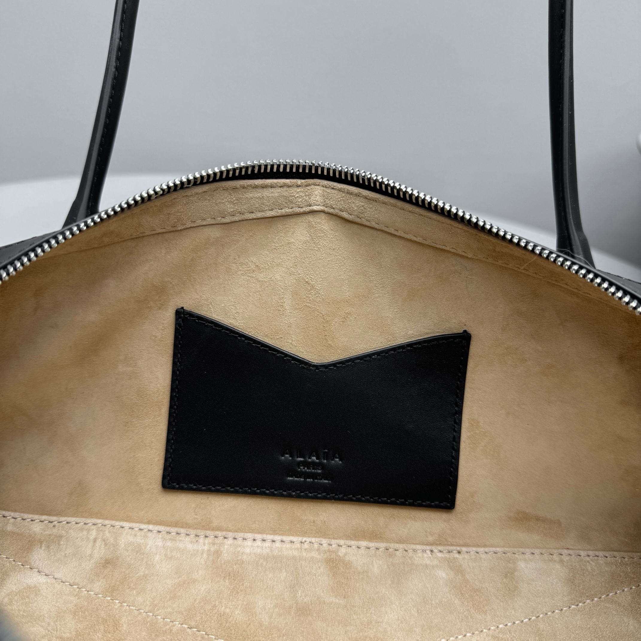 Le Teckel 32cm Alaia 4401