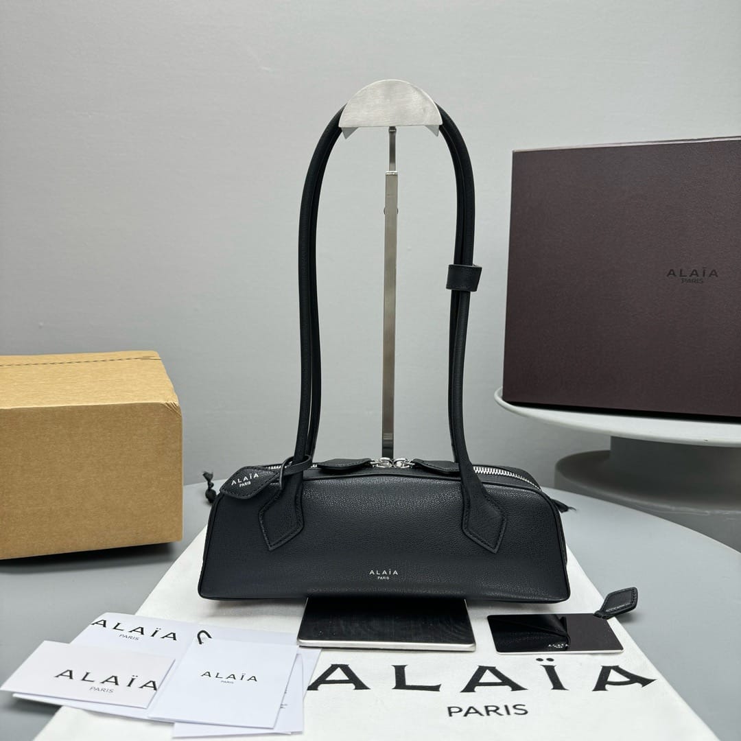 Le Teckel 27cm Alaia 4401
