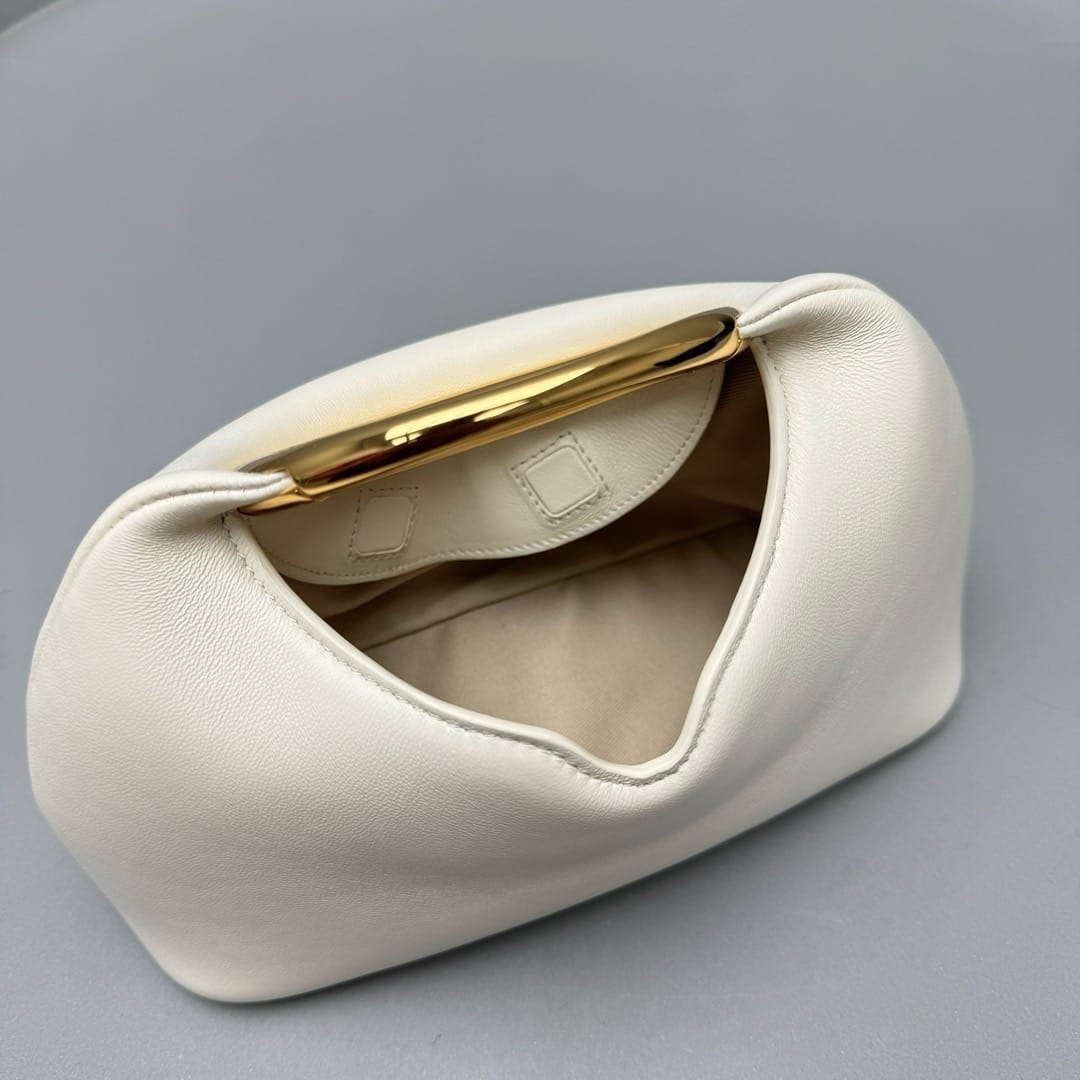 Le petit Calino 24cm Jacquemus 2125.2