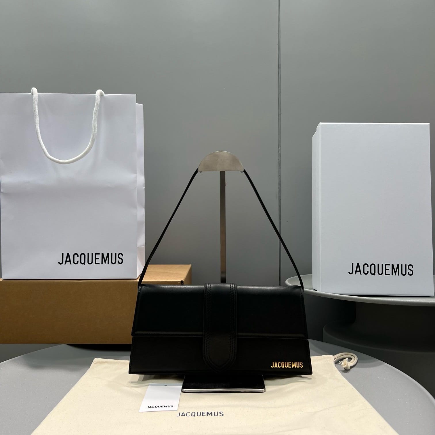 Le Bambino long Jacquemus 2036.9