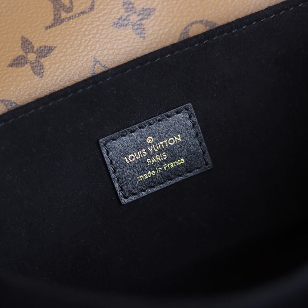 Pochette Metis Louis Vuitton M44876