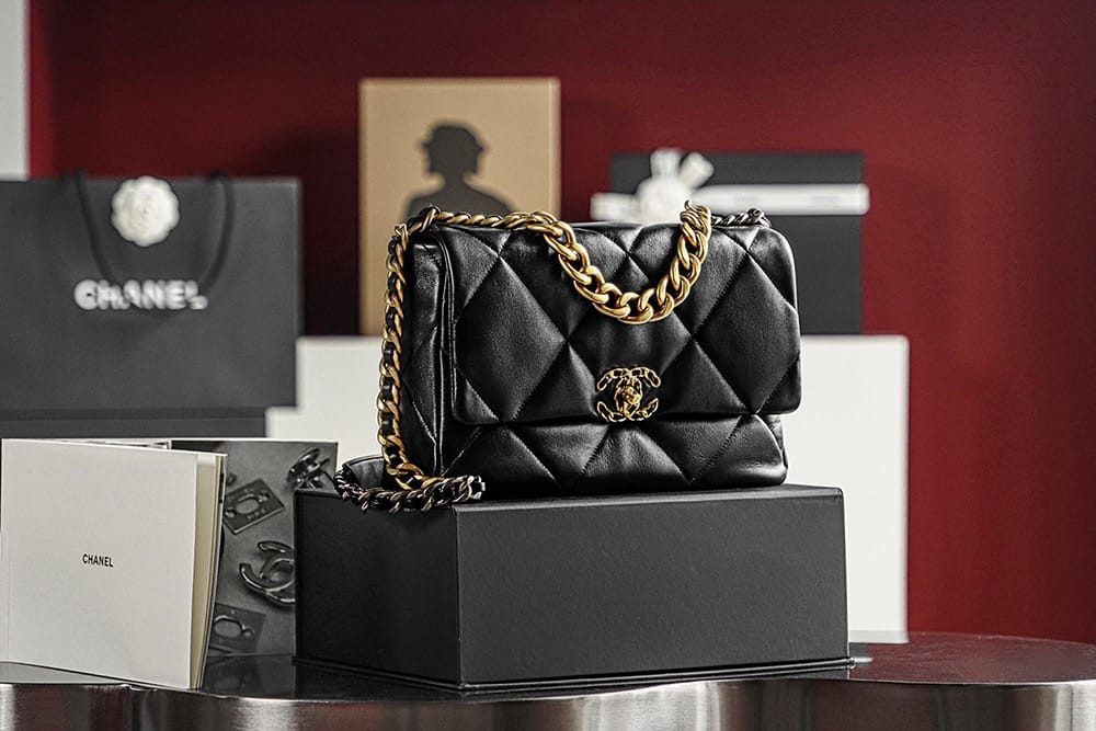 19 Gold 30cm Chanel 1161