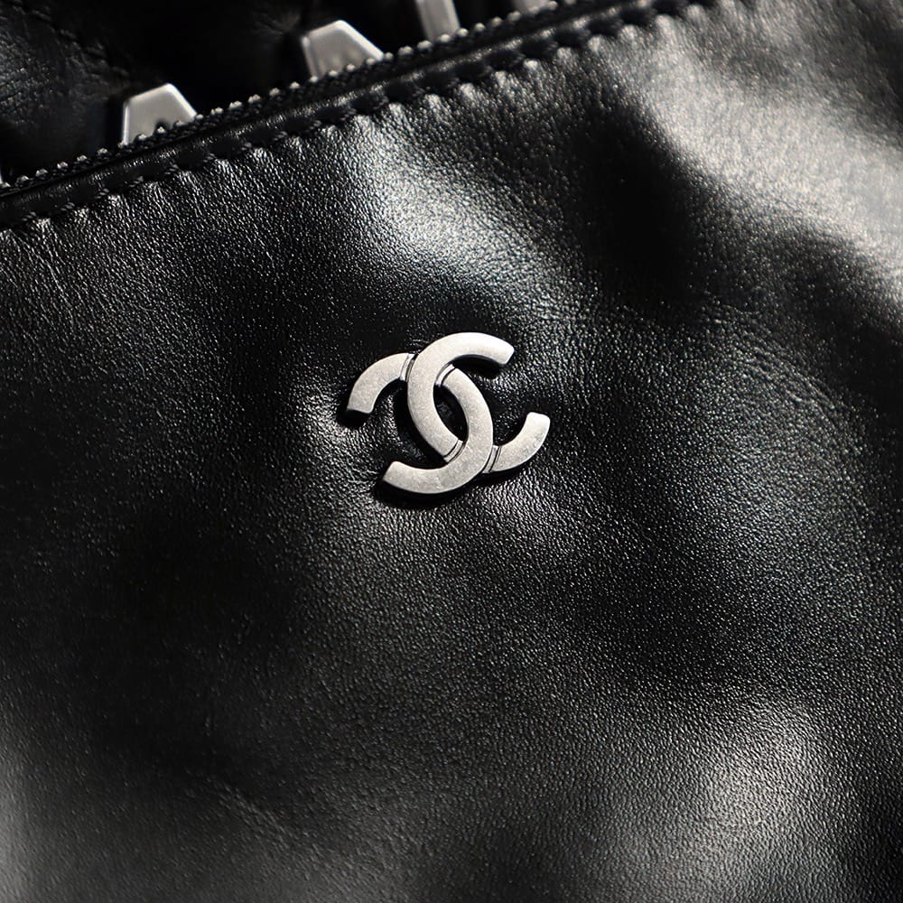 22 Bag Chanel Silver 35cm