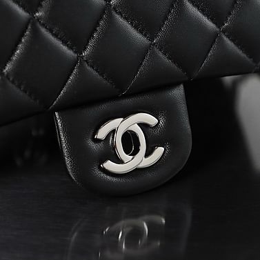 Classic Flap Chanel Silver 23cm