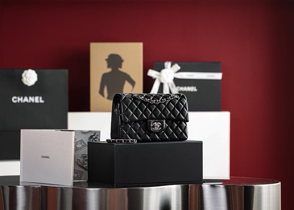 Classic Flap Silver 23cm Chanel 1113.2