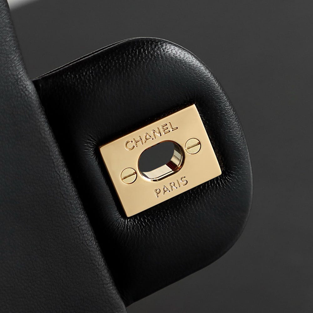 Classic Flap Gold 20cm Chanel 1116.3