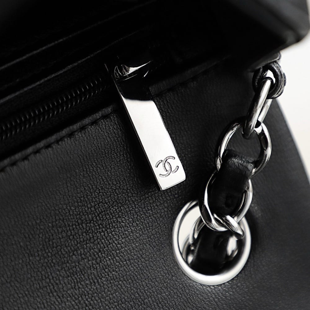 Classic Flap Silver 20cm Chanel 1116.2