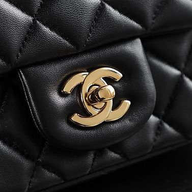 Classic Flap Chanel Gold 17cm