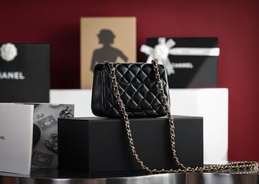 Classic Flap Gold 17cm Chanel 1115.3