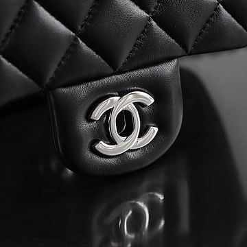 Classic Flap Chanel Silver 17cm
