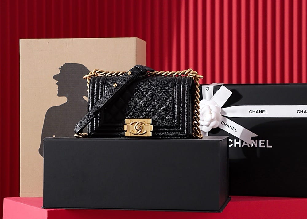 Boy Gold 20cm Chanel 67805