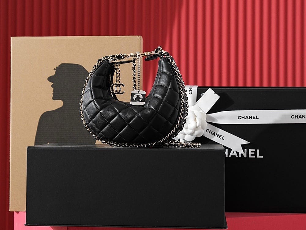 23P Chanel 20cm