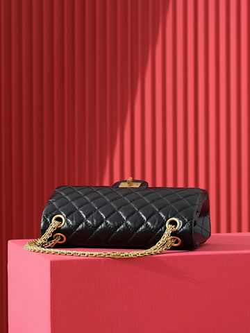 2.55 Gold 24cm Chanel 37586