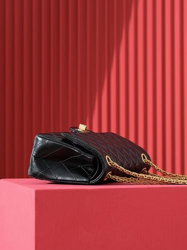 2.55 Gold 24cm Chanel 37586