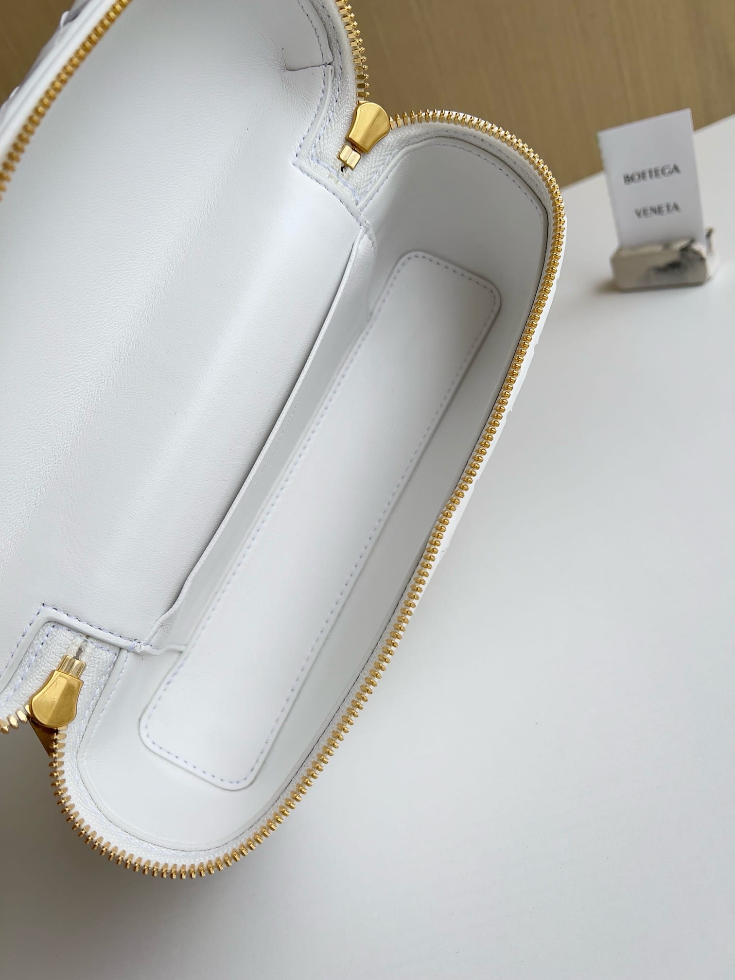 Bang Bang Bottega Veneta 789109.5