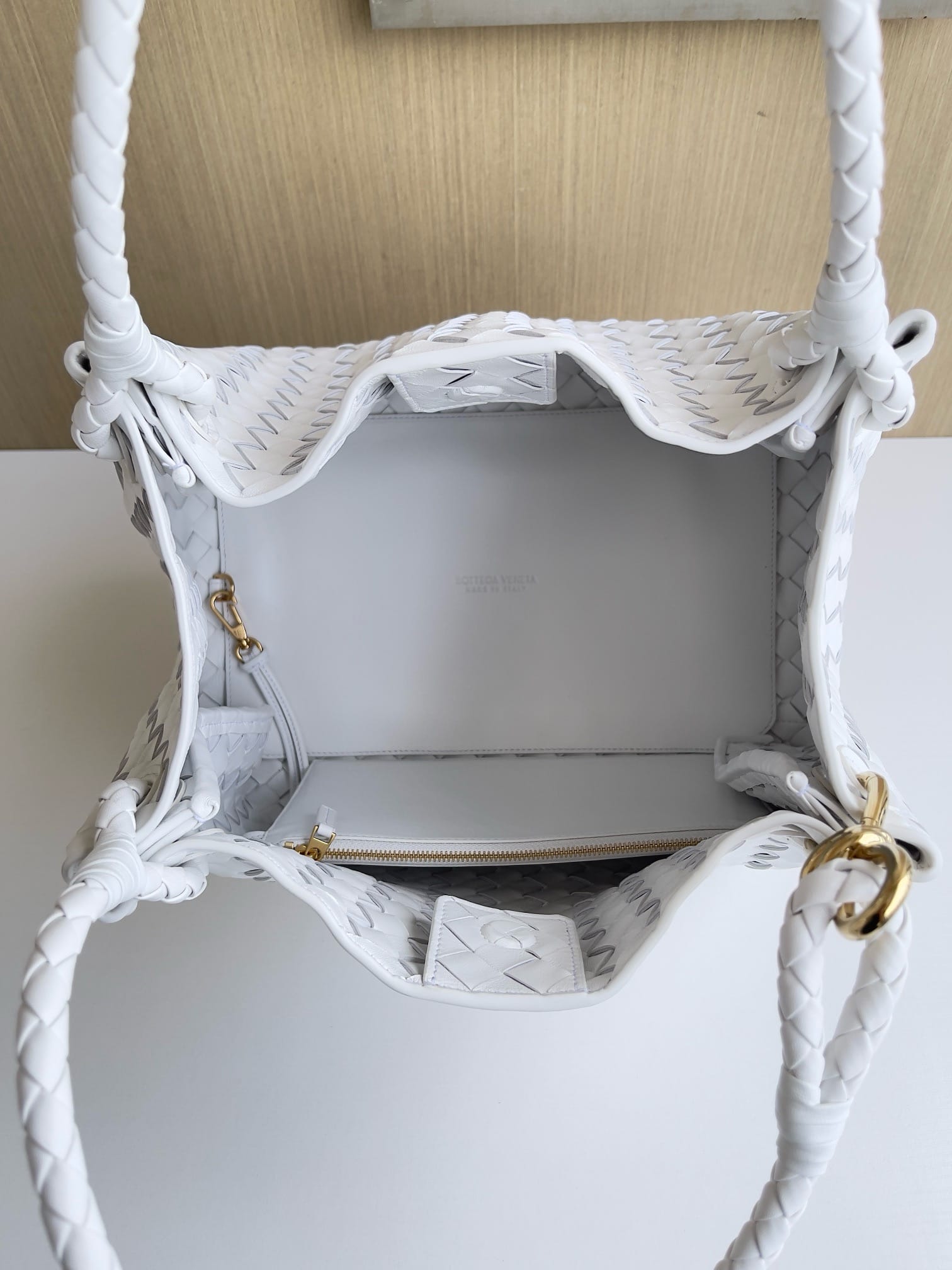 Parachute 30cm Bottega Veneta 796571.1