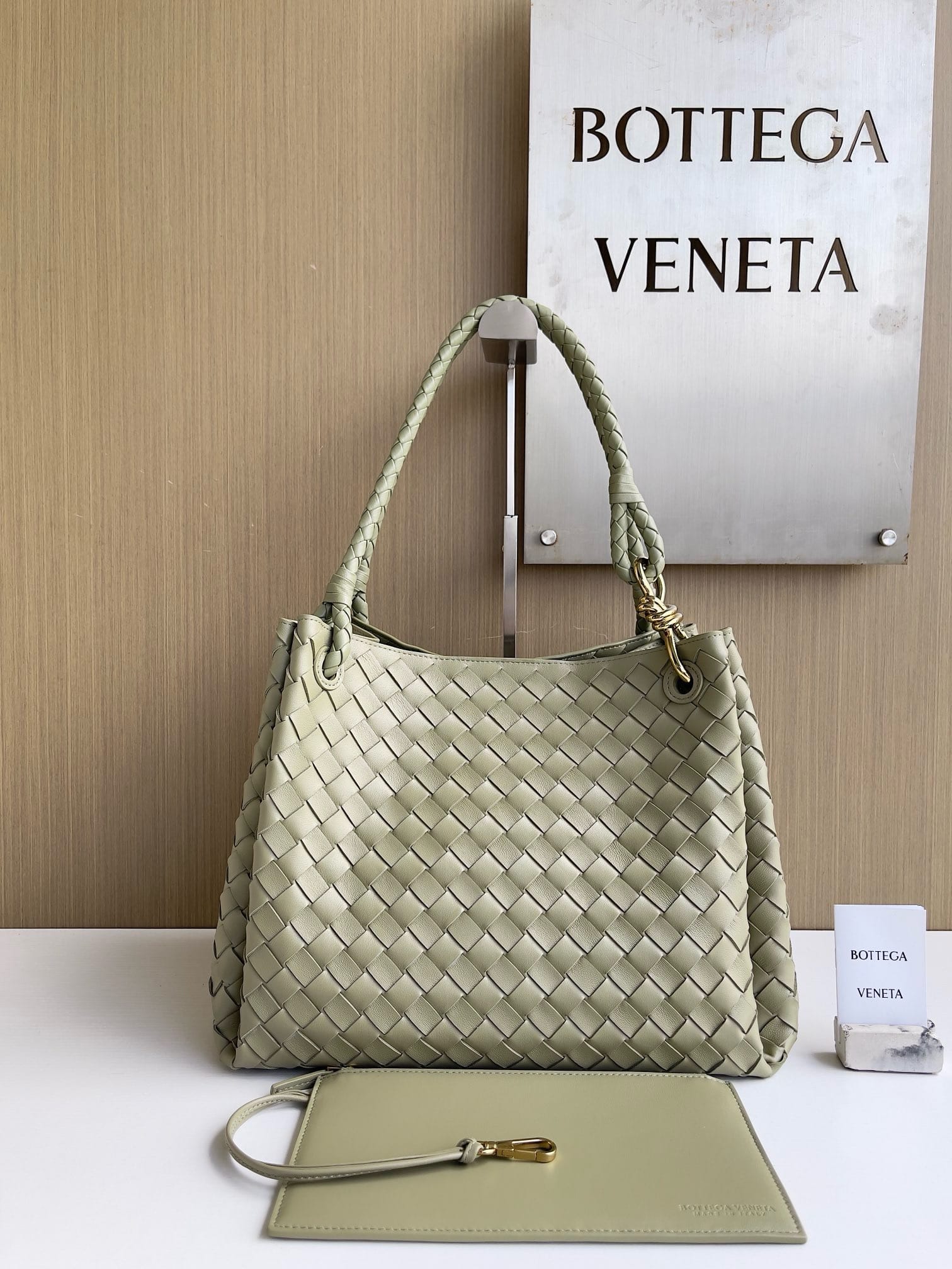 Parachute 30cm Bottega Veneta 796571.4