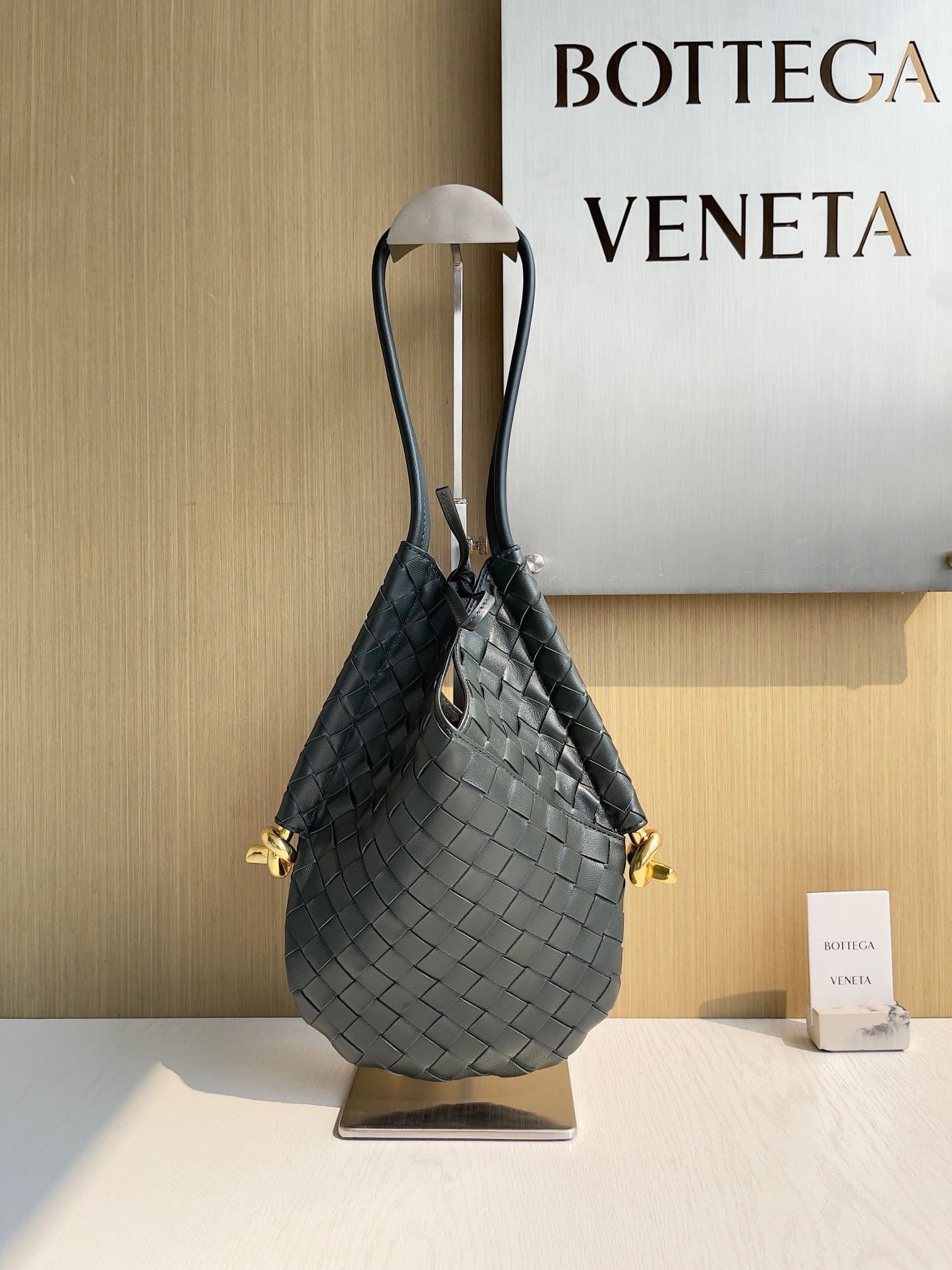 Solstice 26cm Bottega Veneta 740898.5