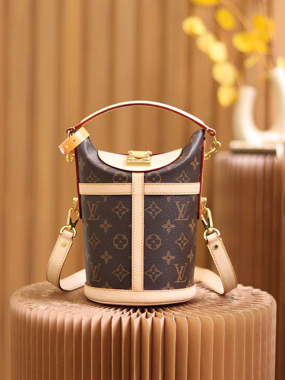 Duffle Louis Vuitton M43587