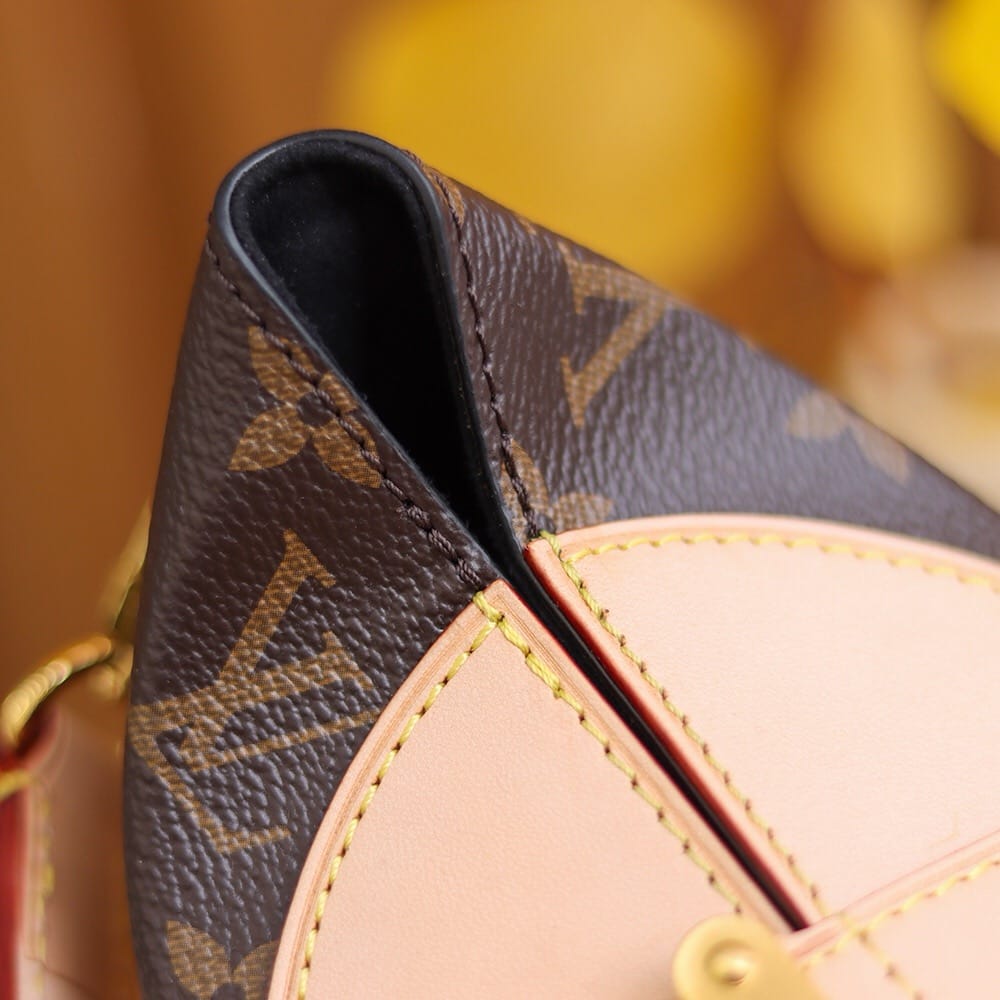 Duffle Louis Vuitton M43587