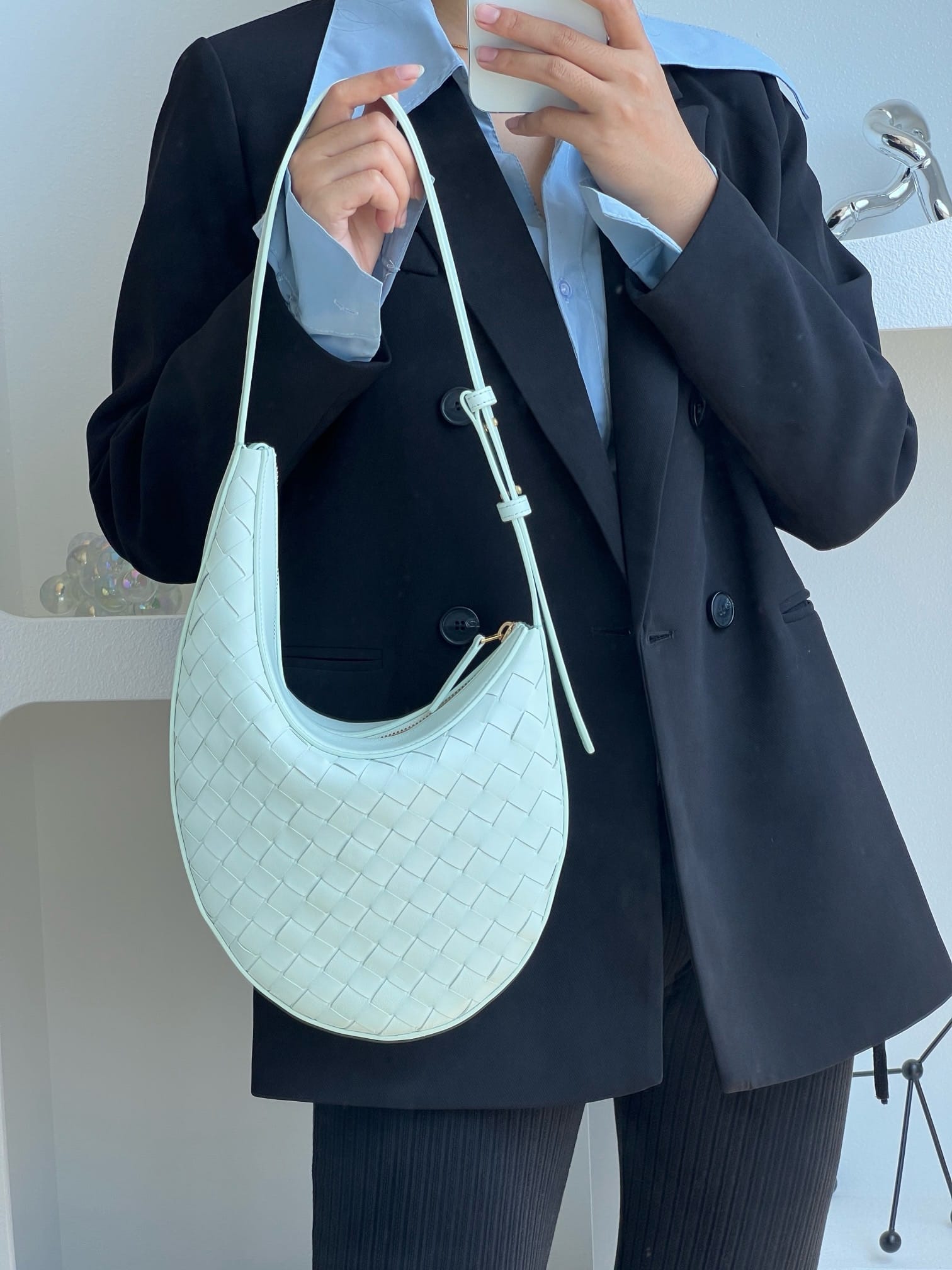 Drop Bottega Veneta 755074.2