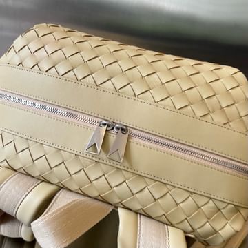 Кожаный рюкзак Classic Intrecciato Bottega Veneta 653118