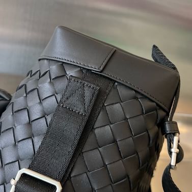 Кожаный рюкзак Classic Intrecciato Bottega Veneta 653118.3