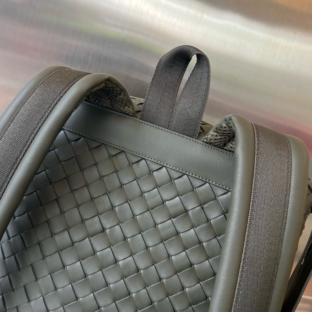 Кожаный рюкзак Classic Intrecciato Bottega Veneta 653118.5