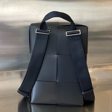 Arco Bottega Veneta 680092