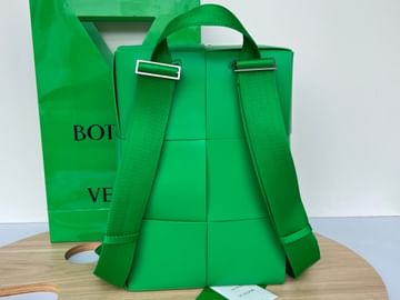 Arco Bottega Veneta 680092.2